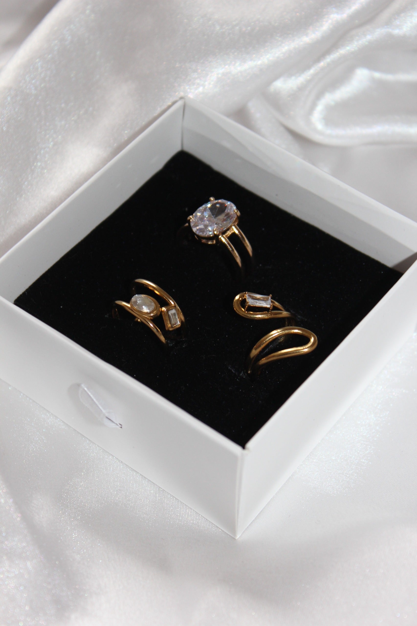 Büyük Taşlı Yüzük