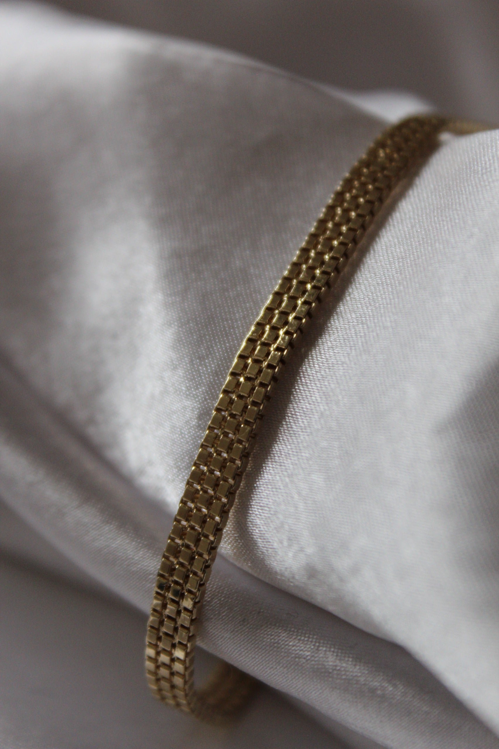 İnce Zincir Dokuma Bileklik